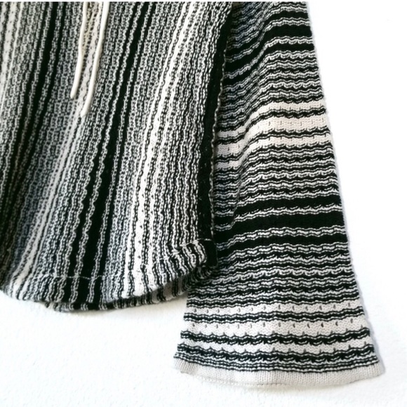 NWOT Billabong Tidal Vibes sweater - Small - Picture 8 of 11